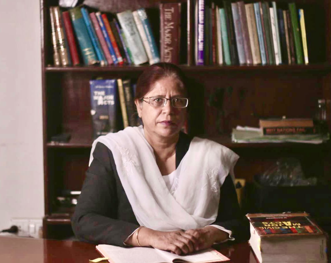 Adv. Farkhunda Jabeen